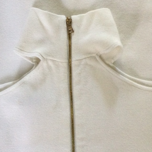 Dress - Picture 7 of 10